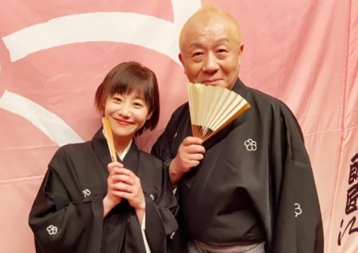 春風亭小朝の再婚の噂と元嫁・泰葉との関係や現在の活動を整理